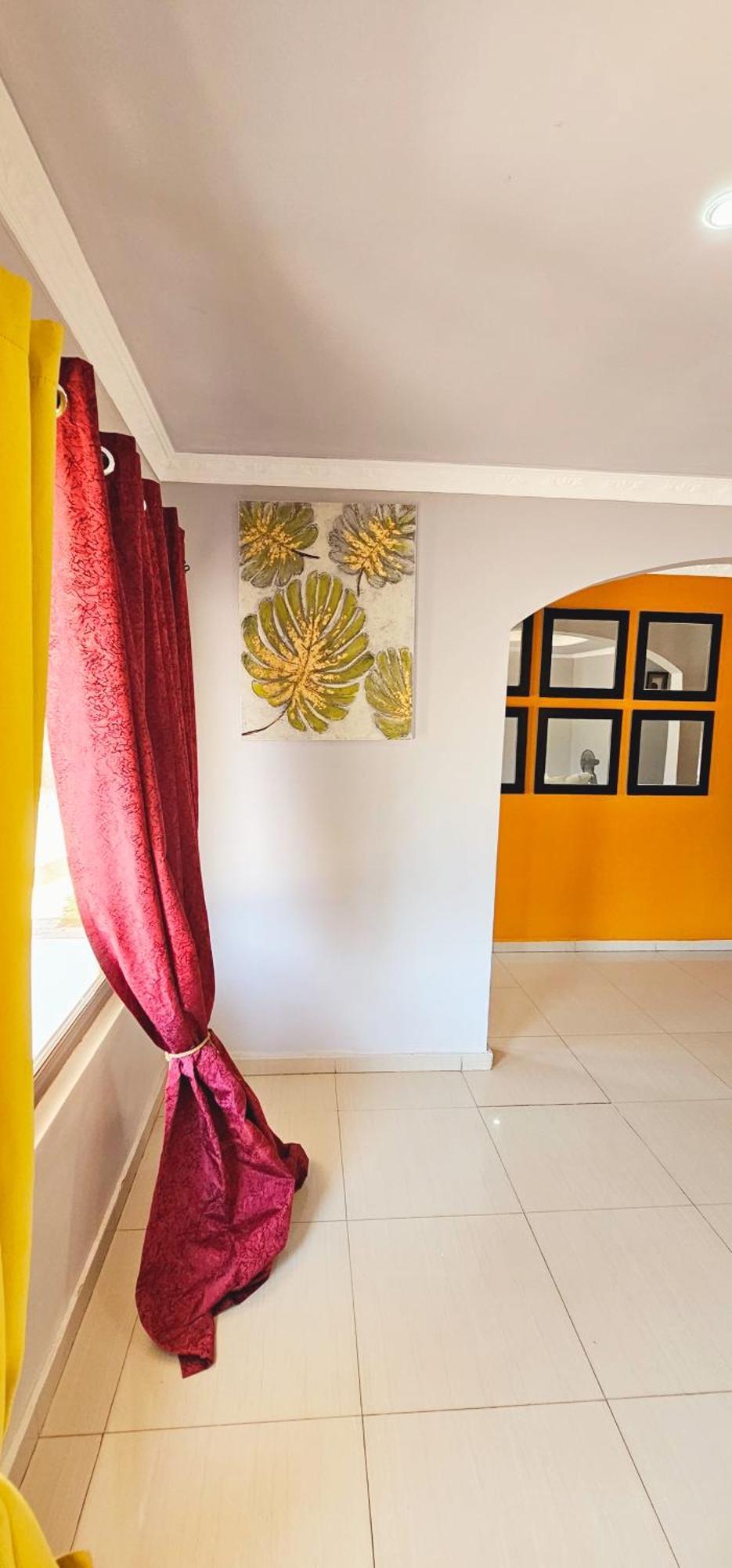 Emc Fully Furnished &Serviced Villas 4 Bedroom With Solar Power , Private Pool, Starlink Wifi ,Aircons & Dstv Lusaka Exteriér fotografie